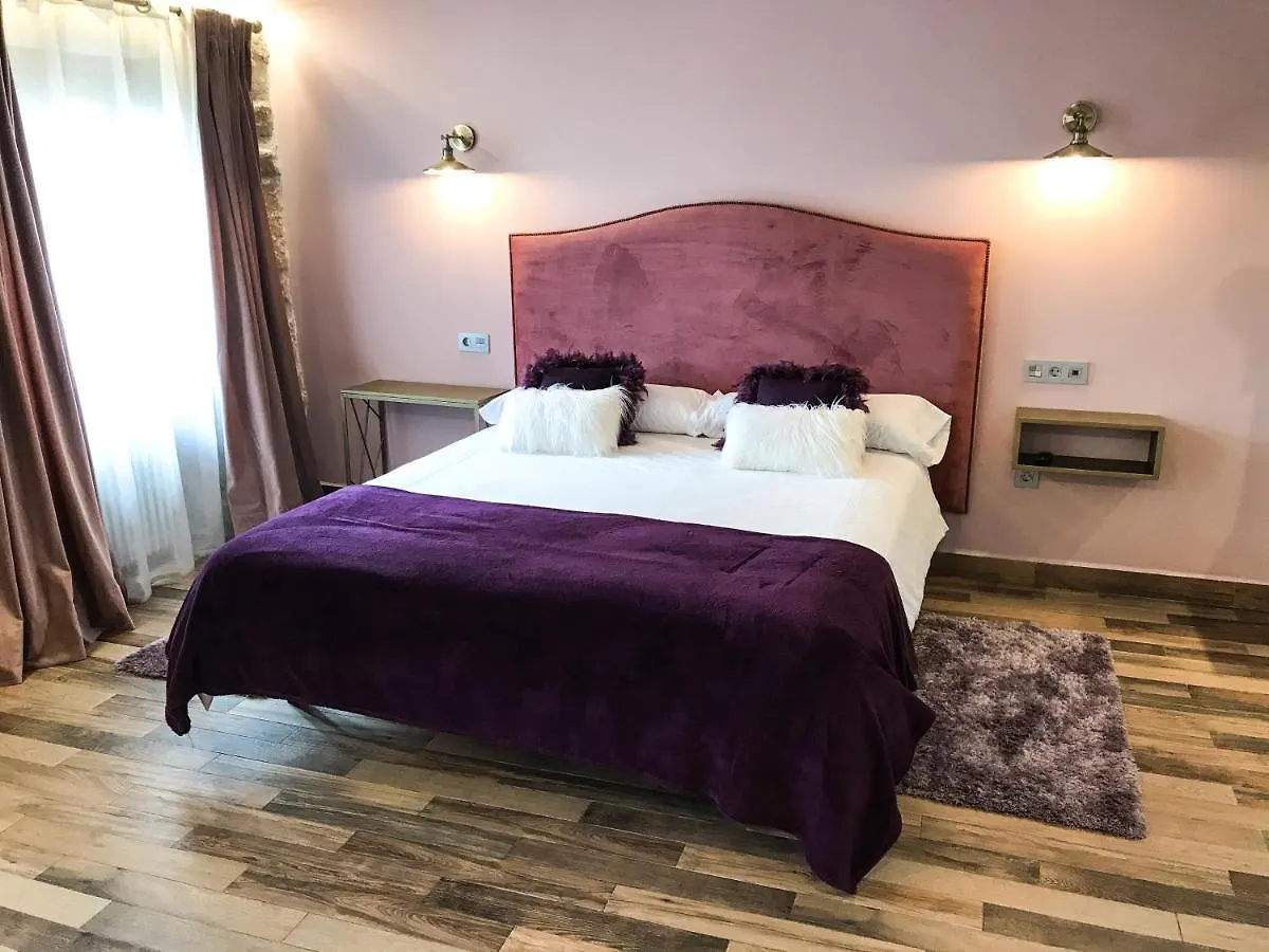 Hostal La Casona de Alútiz&Bodega Samaniego Casa rural