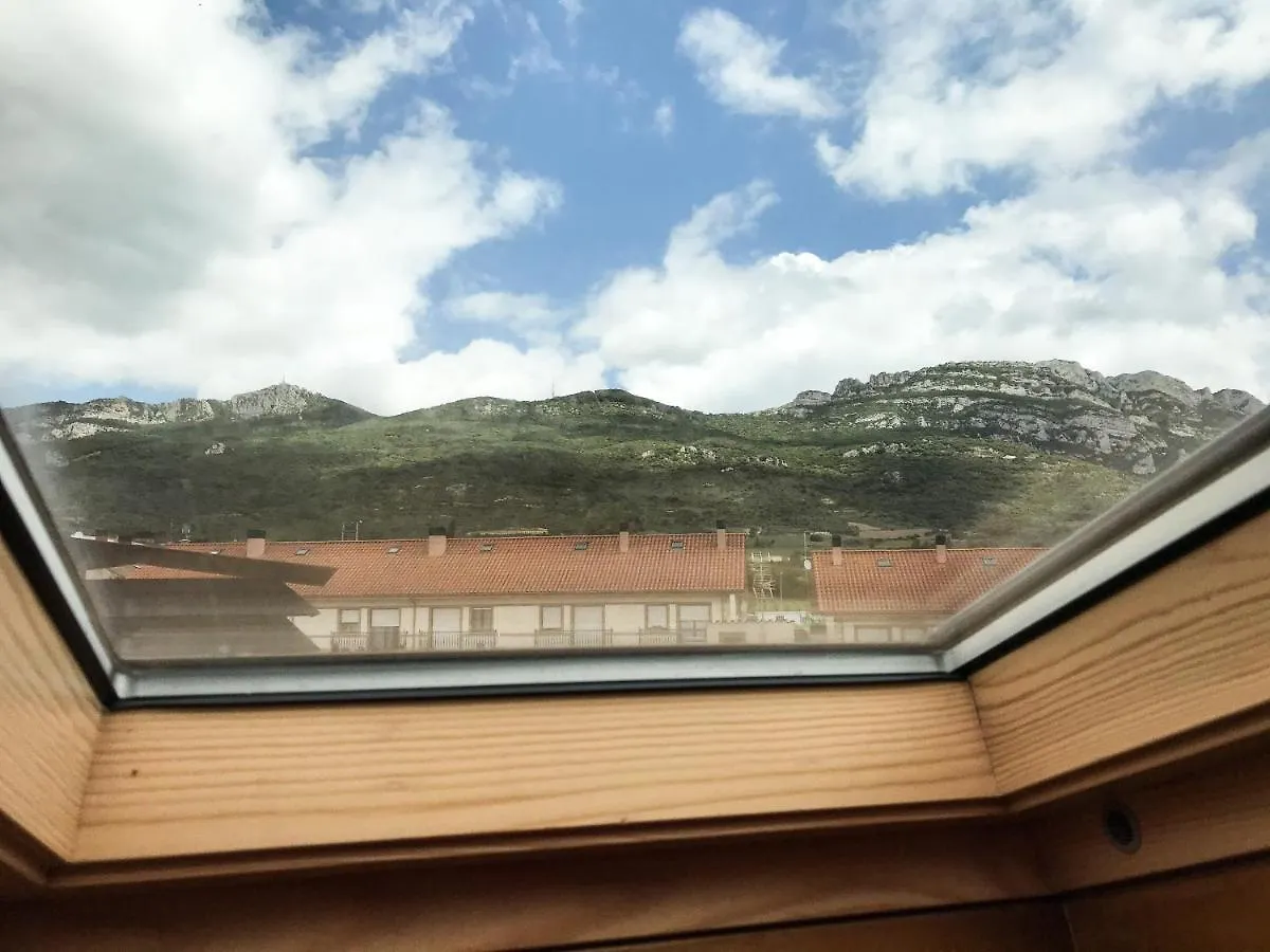 Hostal La Casona de Alútiz&Bodega Samaniego Casa rural